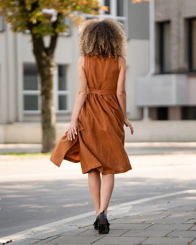 Linen sleeveless wrap dress